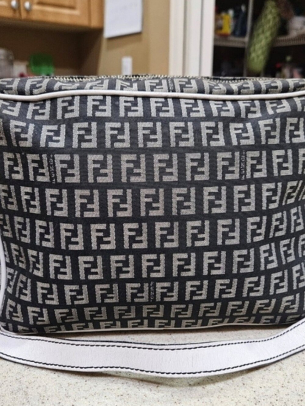 RARE Fendi, FENDI Mamma Zucca Baguette Handbag, White Leather Fendi Crossbody - Picture 8 of 9